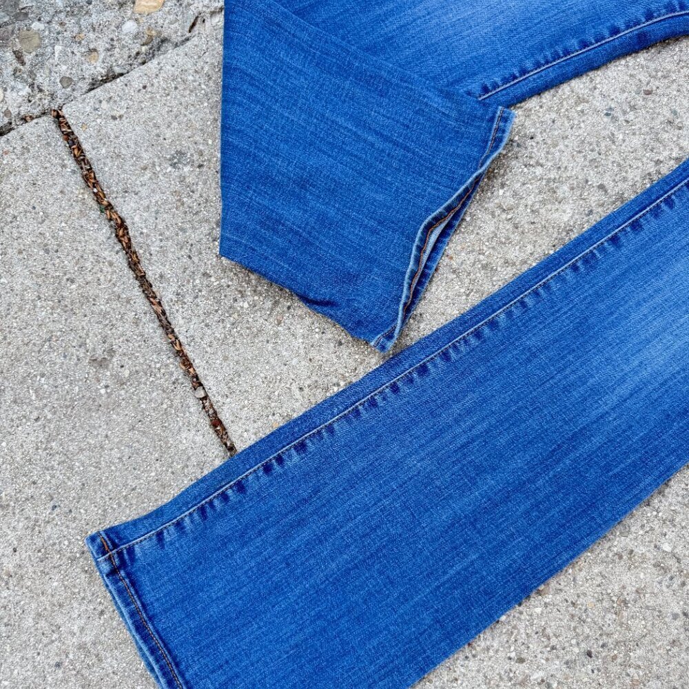 Joe’s Jeans Mid Rise Bootcut | Classic Medium Wash Stretch Denim Women's 28 - Picture 14 of 16
